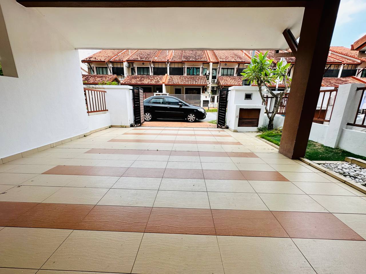 Renovated Double Storey Ilham 2, Setia Alam Sari - photo 9