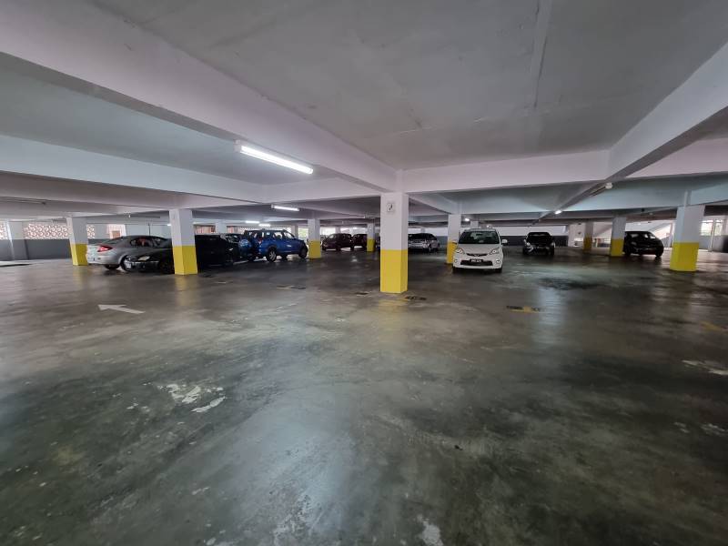 Pelangi Damansara Apartment - photo 2