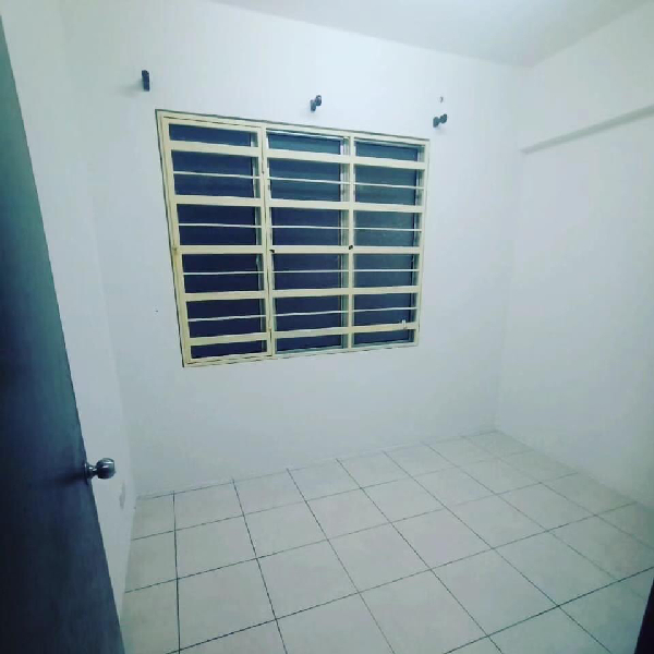 Corner Unit Hijauan Heights Bangi Near Ktm Ukm - photo 7