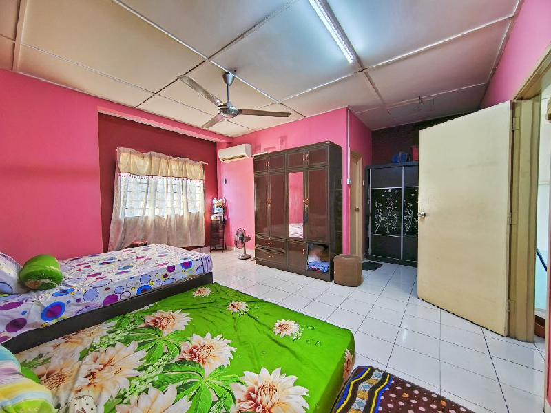 DOUBLE STOREY JALAN PINTAR TAMAN UNIVERSITI SG TANGKAS BANGI - photo 6