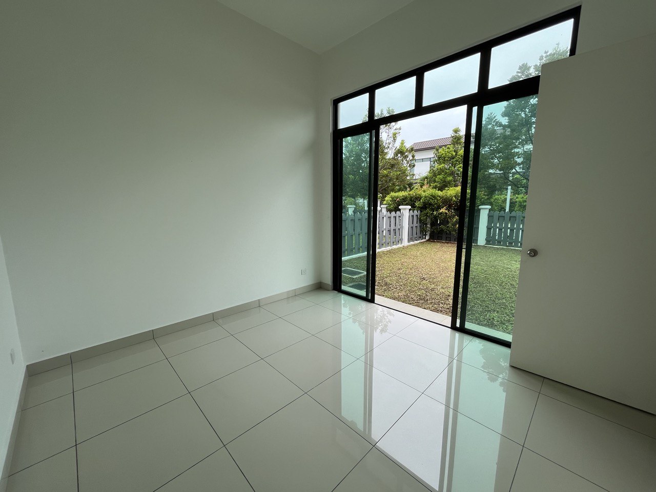 Corner Unit Semi D - Eco Majestic Tenderfield - photo 4