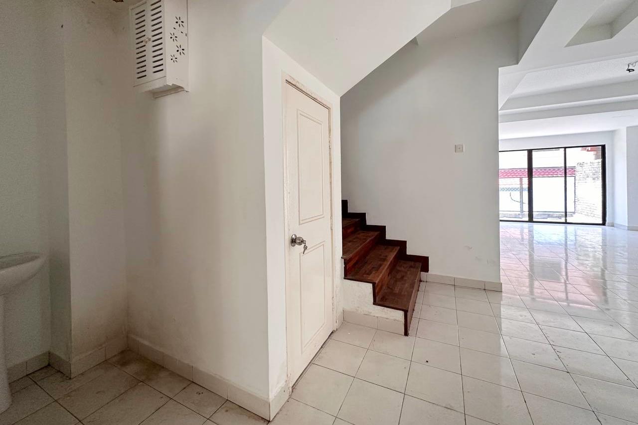GROUND FLOOR Townhouse 3 Storey Prima Court Ukay - photo 6
