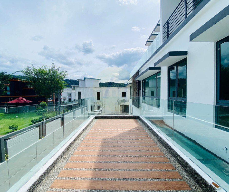 GAIA 16 3 Storey Bungalow In Sering Ukay - photo 2