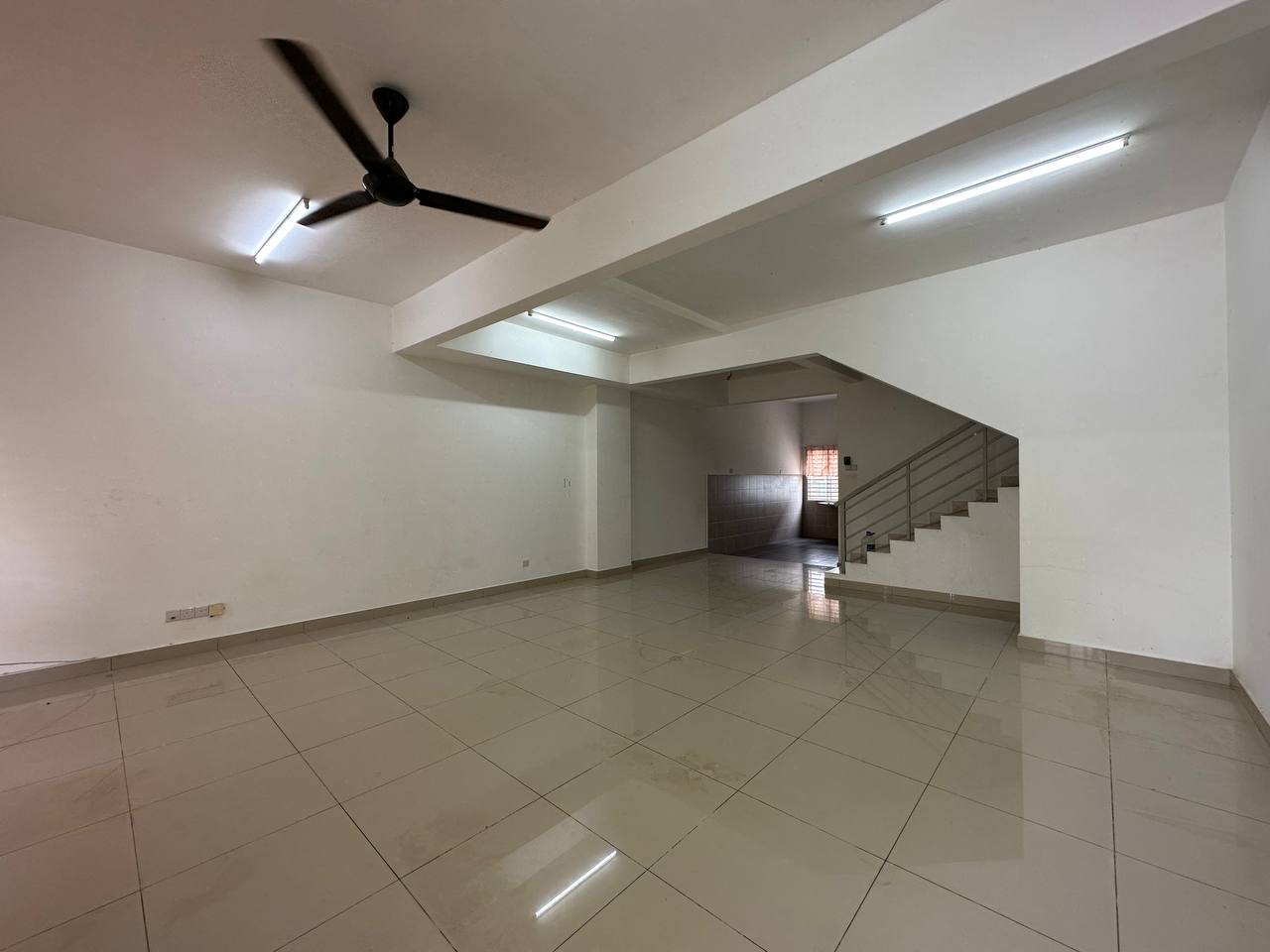 2 Storey Terrace House Taman Suria Warisan - photo 10