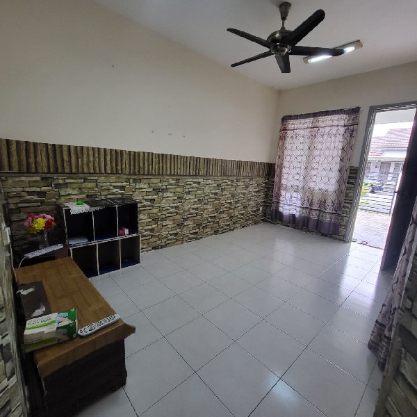 Single Storey Tmn Warisan Bestari Dengkil - photo 2