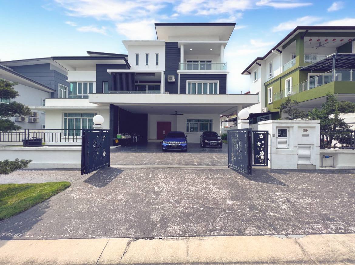 3 Storey Bungalow House Taman Taming Mutiara 2 - photo 4
