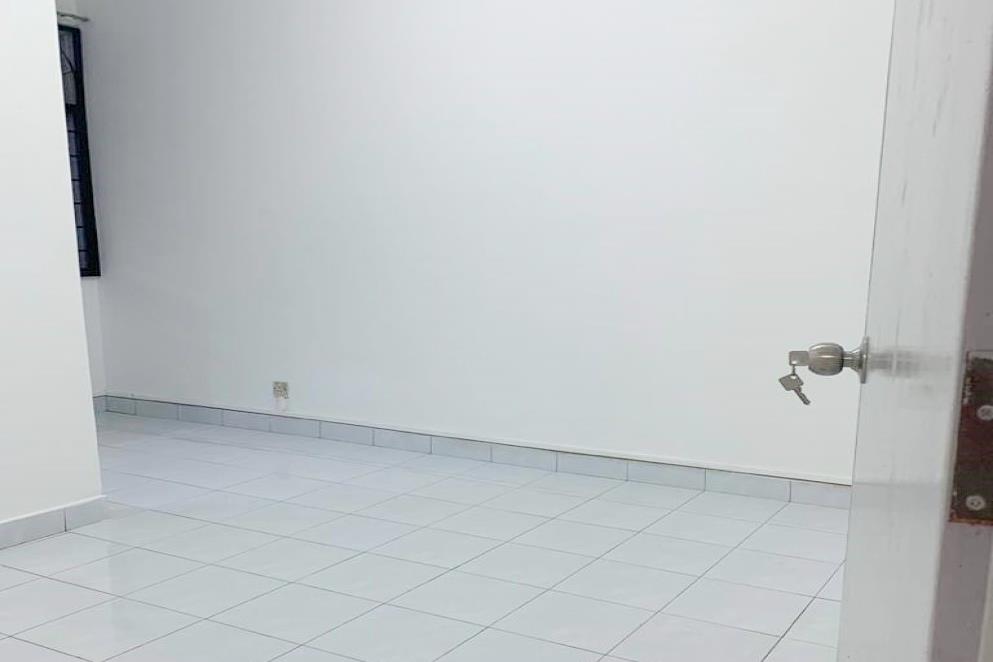 Ground Floor Townhouse Pandan Indah Kuala Lumpur - photo 6