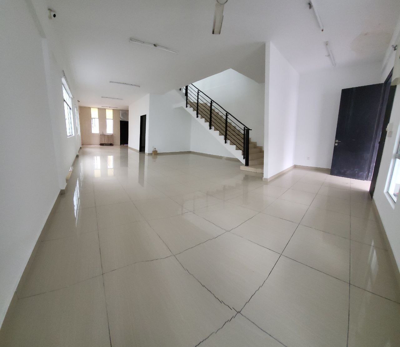 3 Storey Bangi Avenue Seksyen 7 Kajang - photo 5