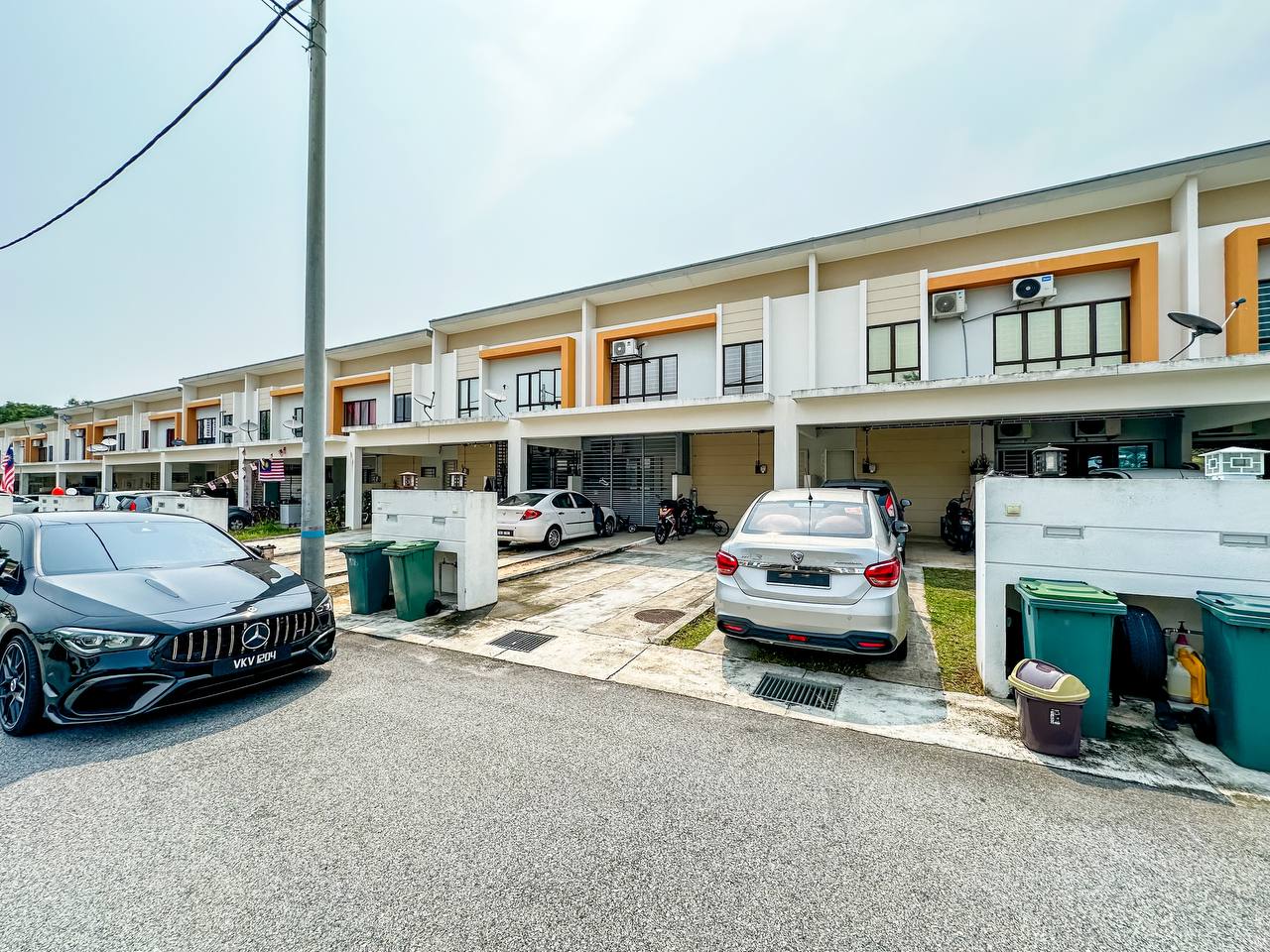 Upper Floor Townhouse, Villa Kesuma Semenyih - photo 2
