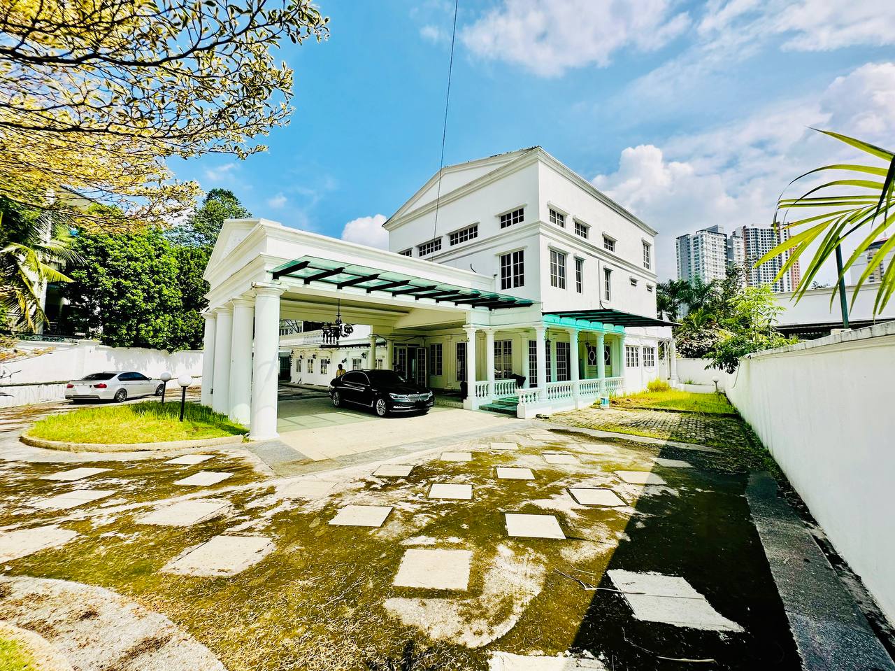 Bungalow 2 Storey Bukit Tunku KL - photo 2