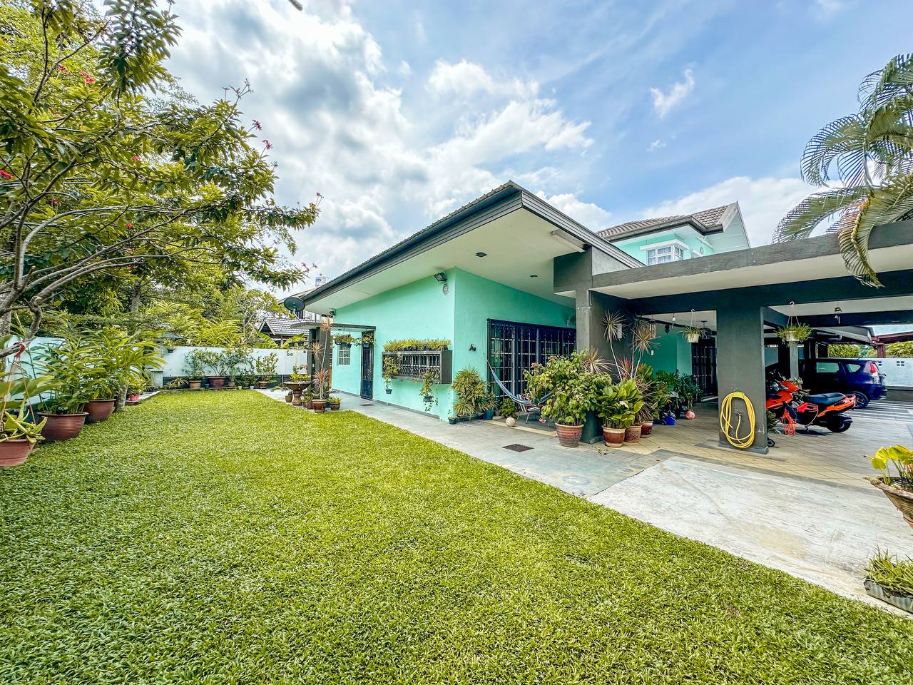 Coner Lot 2 Storey Semi D Bandar Seri Putra Kajang - photo 4