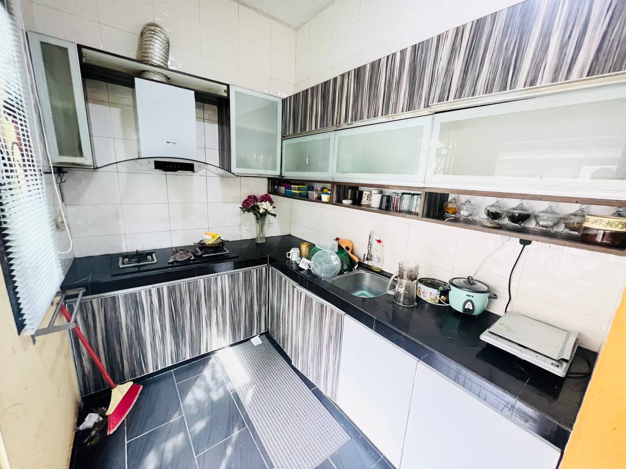 2 Storey Bungalow Taman Desa Utama Sg Merab Kajang - photo 6