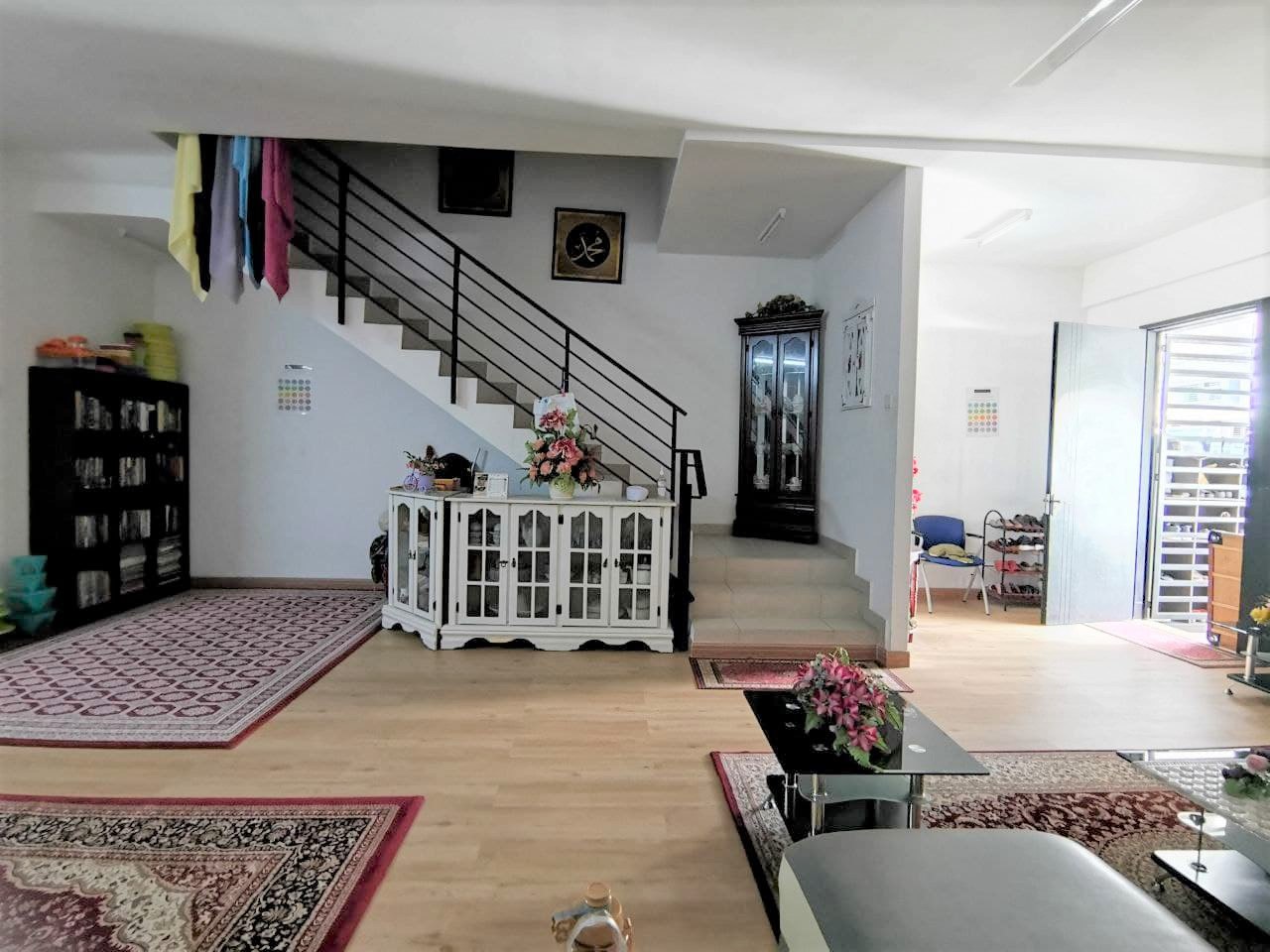 RENOVATED Double Storey Terrace Bangi Avenue - photo 6