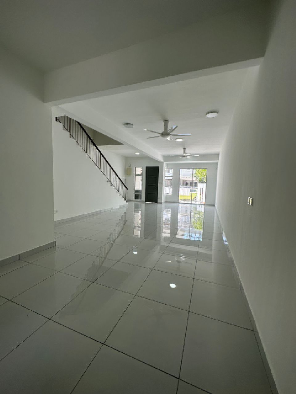Rumah Landed 3Storey Taman Seri Wirani, Seksyen 8, Bandar Baru Bangi - photo 3