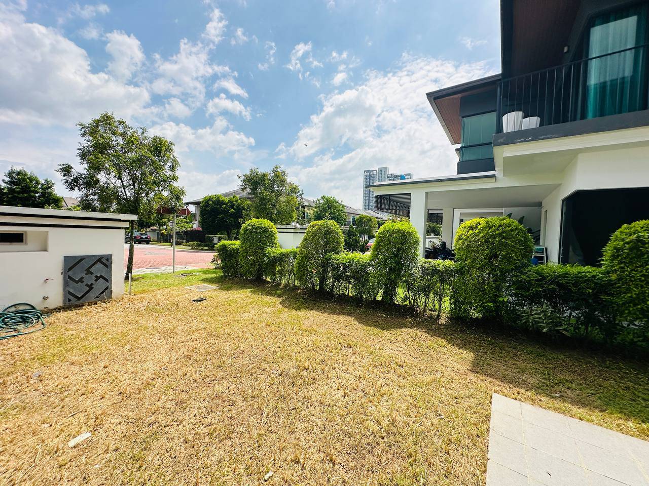 2 Storey Semi-D Vittaria Setia Eco Glades, Cyber - photo 2
