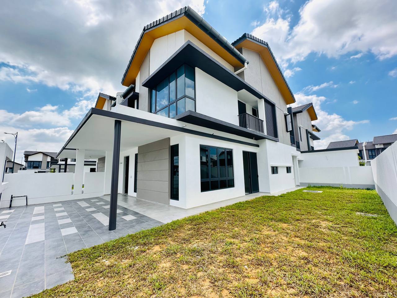 Verna 2 Storey Semi D Garden Cluster Serene Height - photo 2