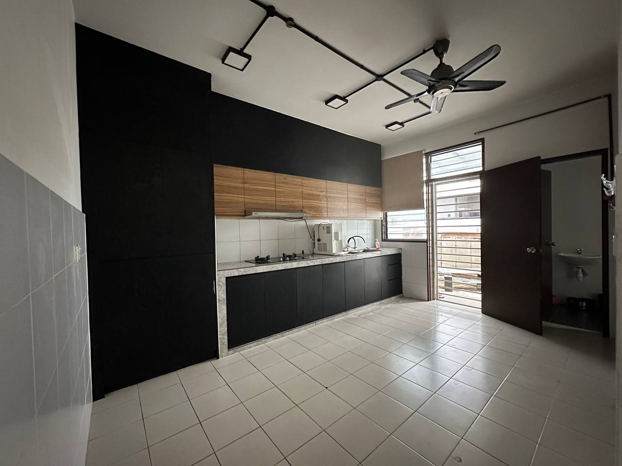 Begonia 2 Storey Terrace Serene Heights Bangi - photo 4