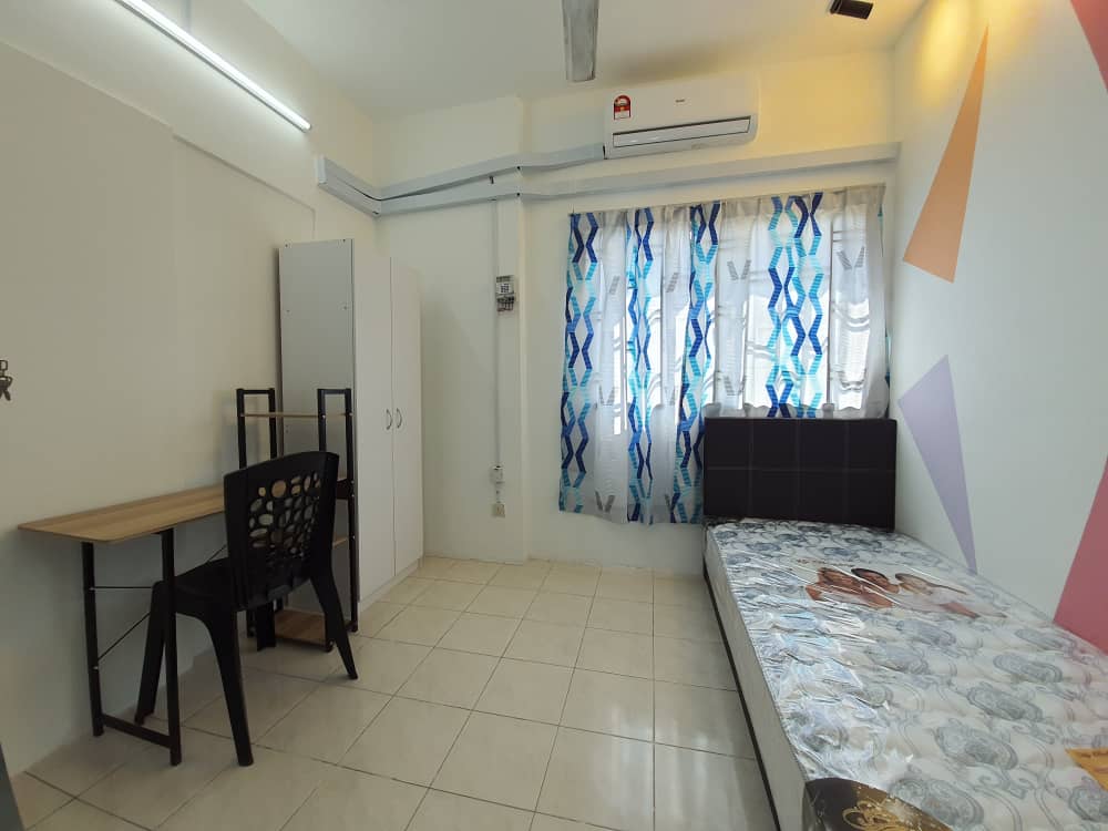 Indahria Apartment, Batu Tiga, Single Room, Nice