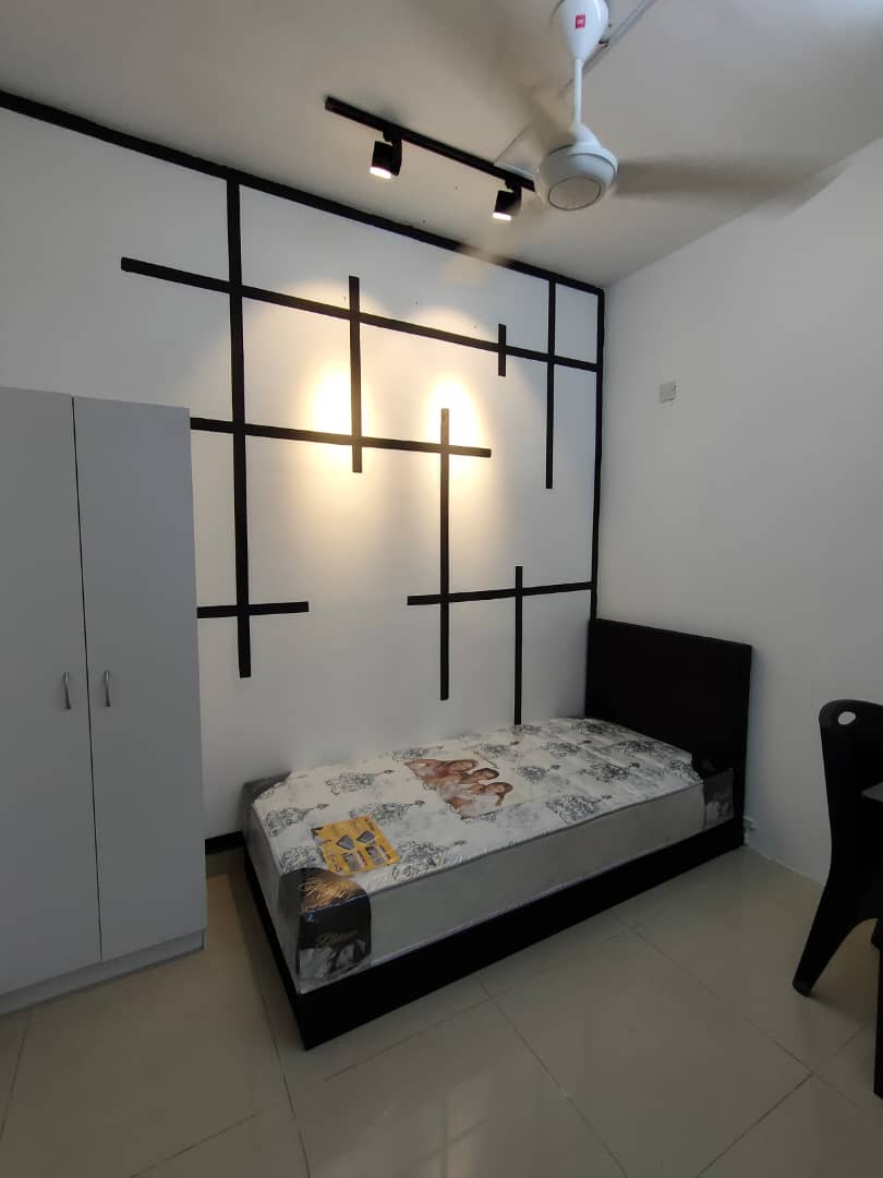 Prima U1, Shah Alam , near tesco and jusco, 3 room - photo 2