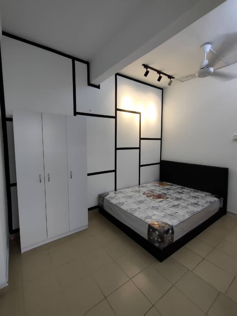 USJ 2 Landed House, Medium Big Room, Fully Furnish - photo 2