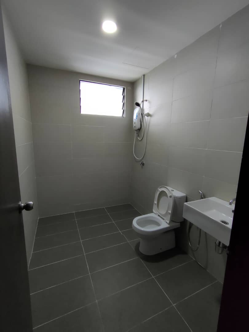 Ken Rimba Condo, Medium Room, Shah Alam, Sek 16 - photo 2