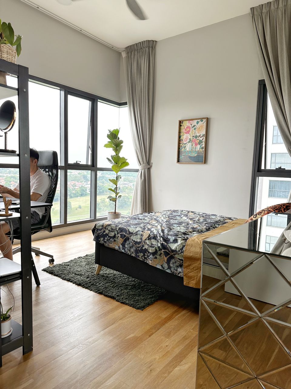 Tropicana Garden Dianthus Unit for Sale by Mannics - photo 2