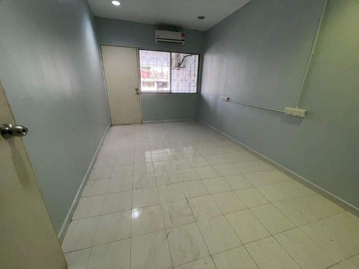 Taman Connaught 2 storey house 26 for Sale at Kuala Lumpur Cheras