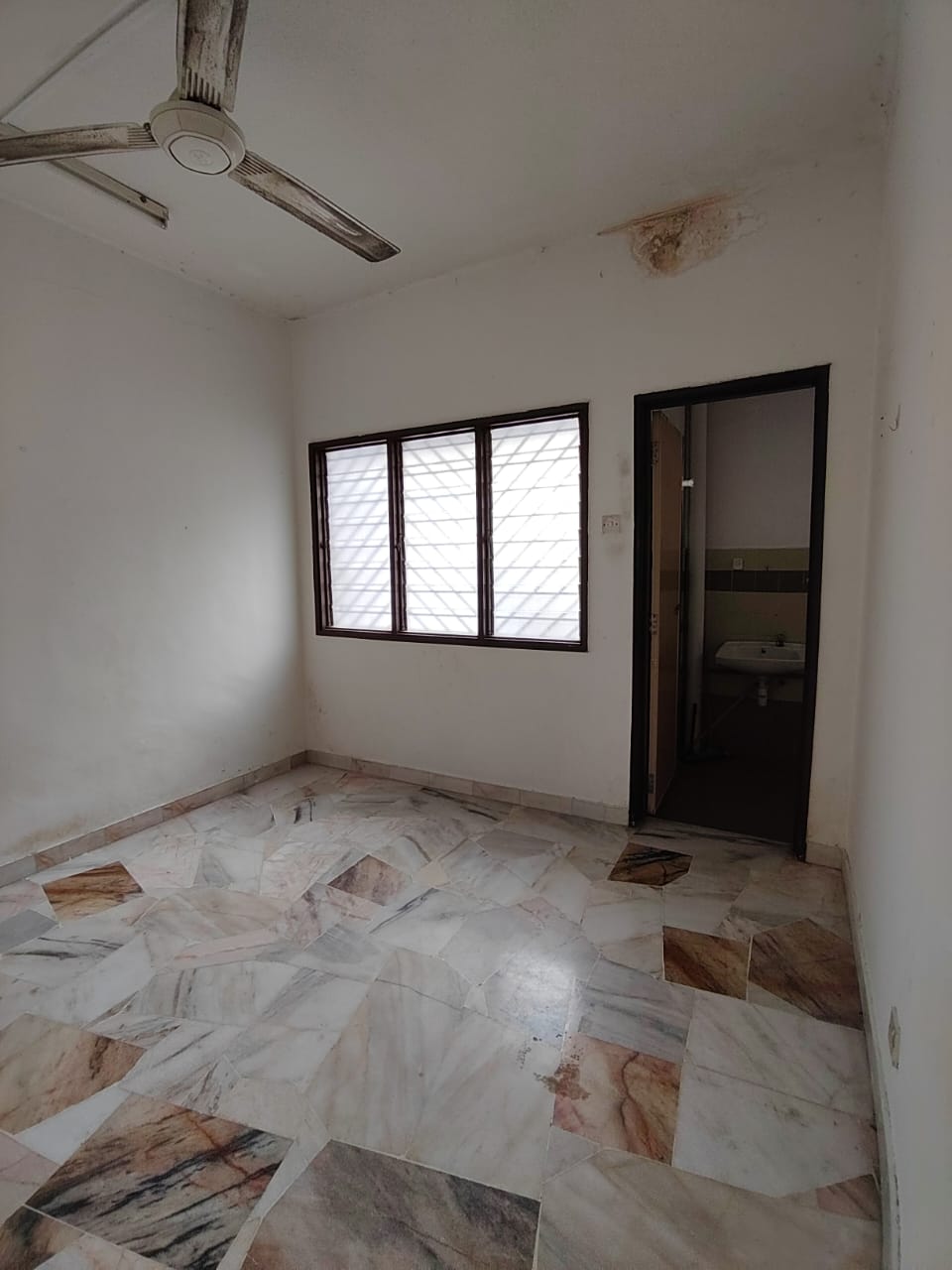 Taman Midah 2 storey house 05 - photo 5