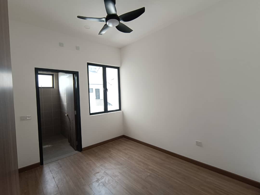 Lumira, Bandar Bukit Raja Sale - photo 3