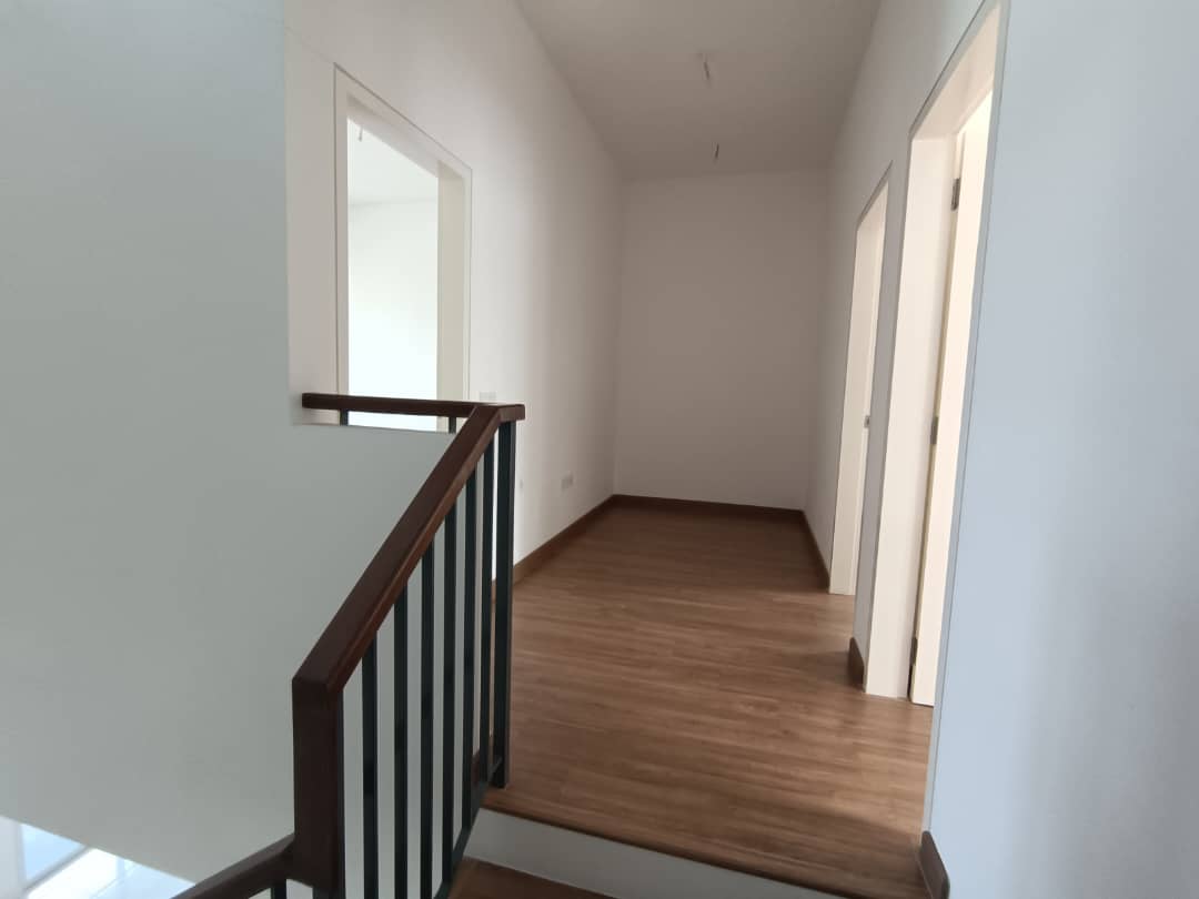 Alura, Bandar Bukit Raja 650k - photo 5