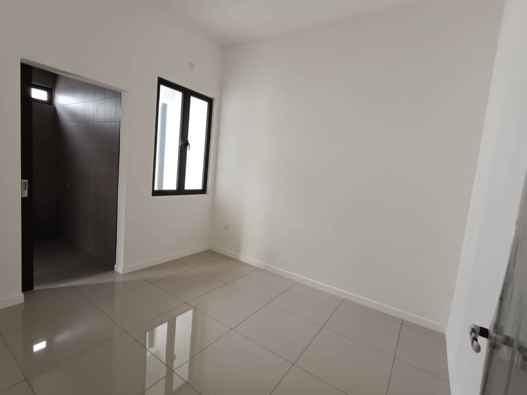 Nadira, Bandar Bukit Raja 790k - photo 5