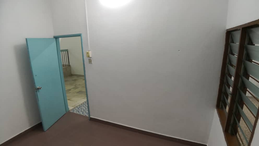 Selayang Utama - photo 6