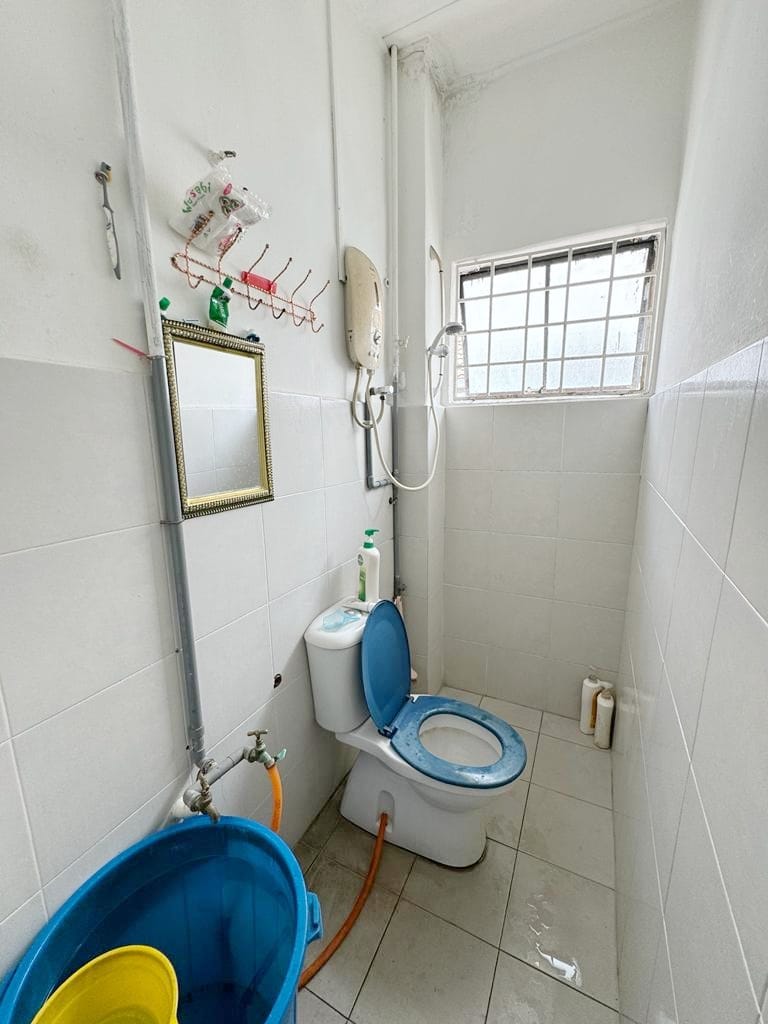 Taman selayang jaya - photo 6