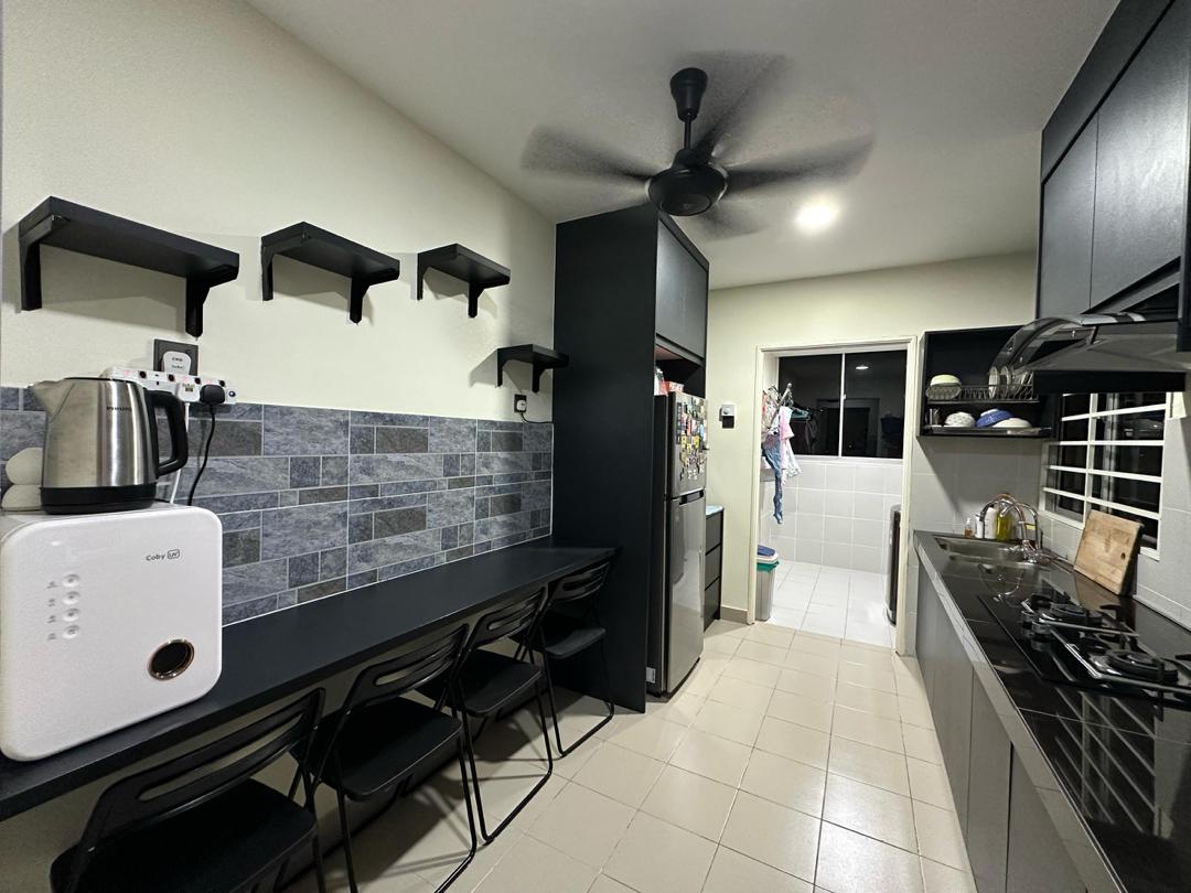 Fully Furnished Kitchen Cabinet Larai Presint 6 Pu - photo 9