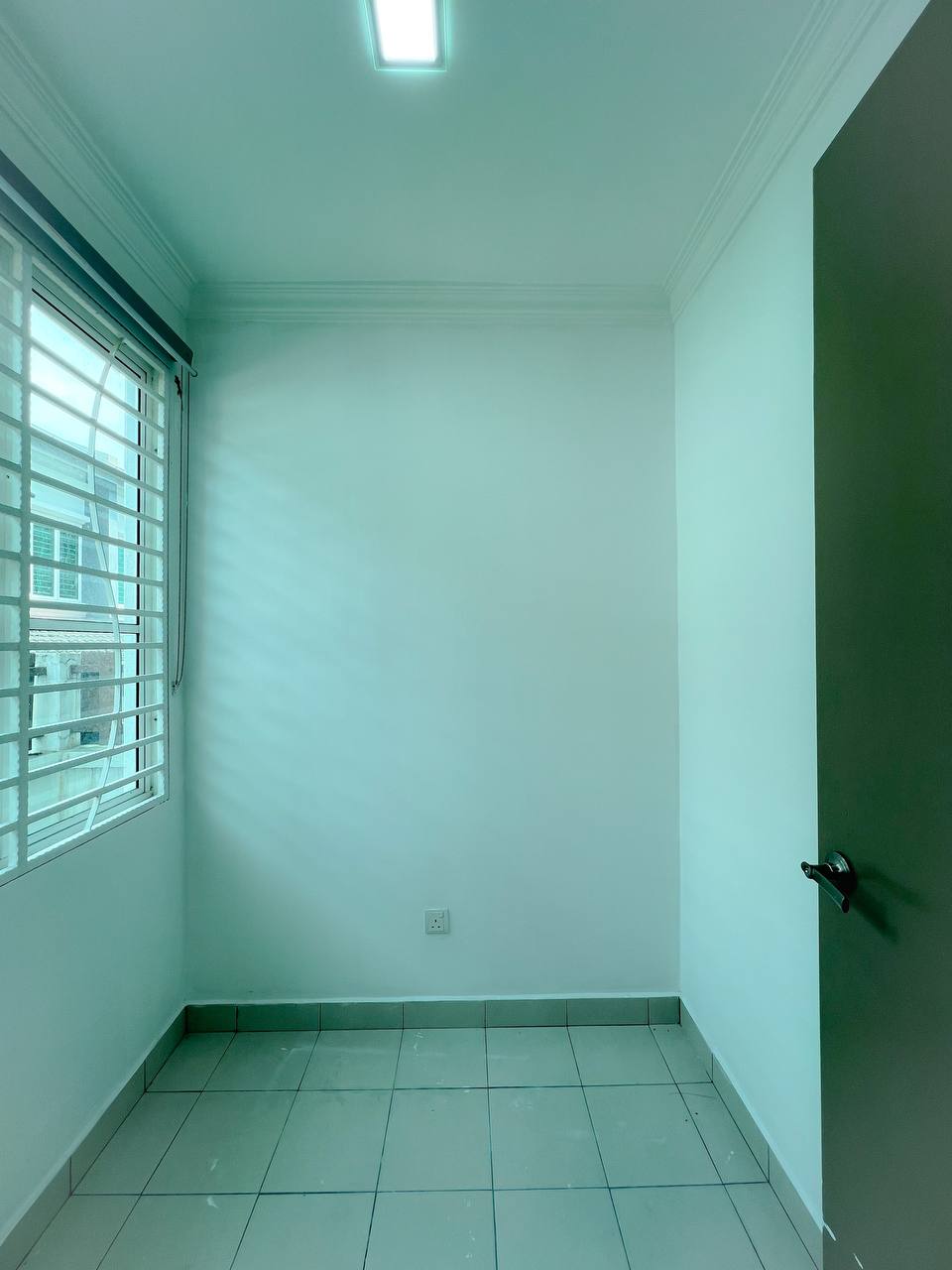 Extra Parking 2 Storey Jln Suakasih Bndr Tun Husse - photo 9