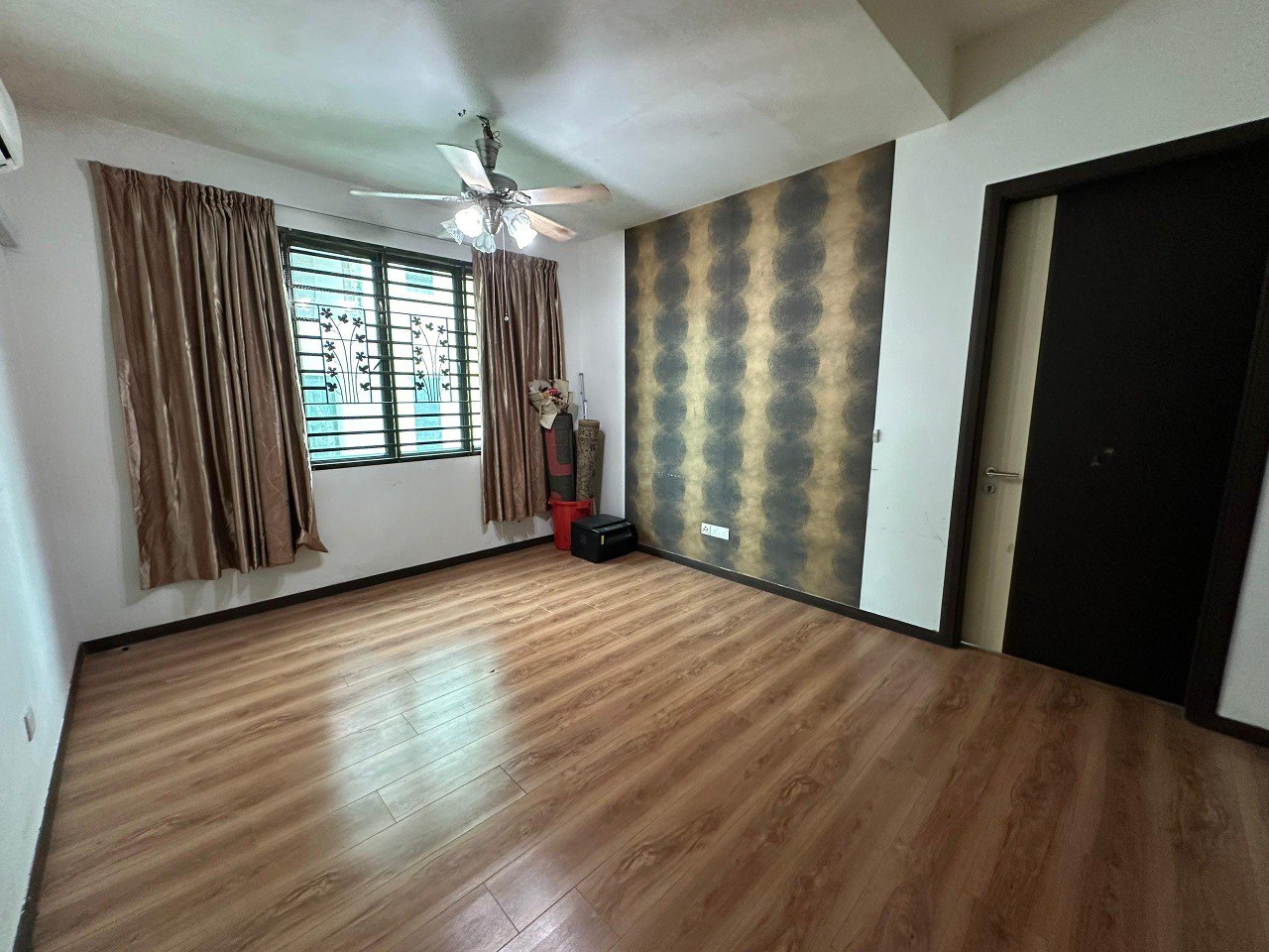 3-Storey Semi-D in Taman Tropika 2, Kajang - photo 10