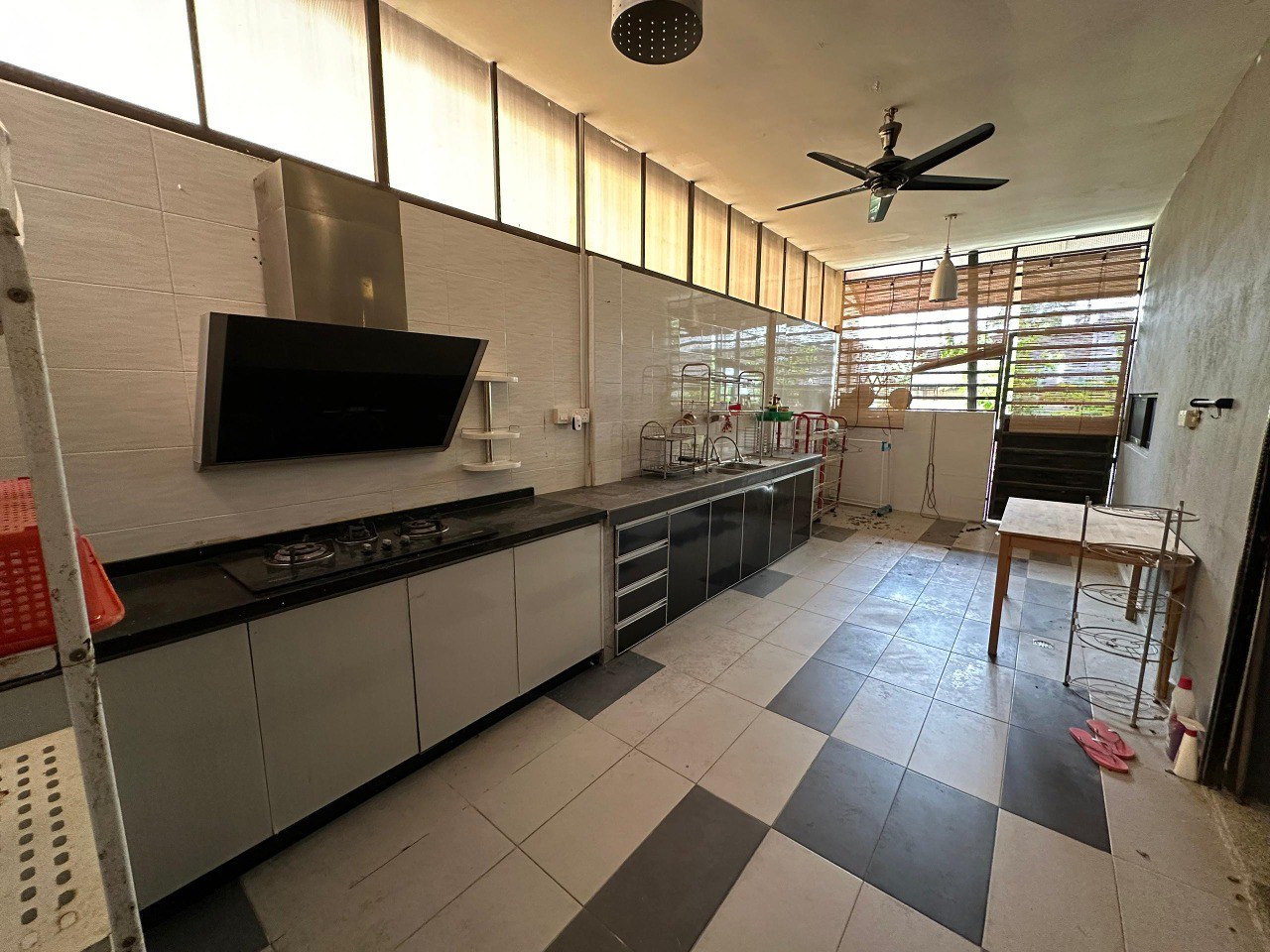 3-Storey Semi-D in Taman Tropika 2, Kajang - photo 12