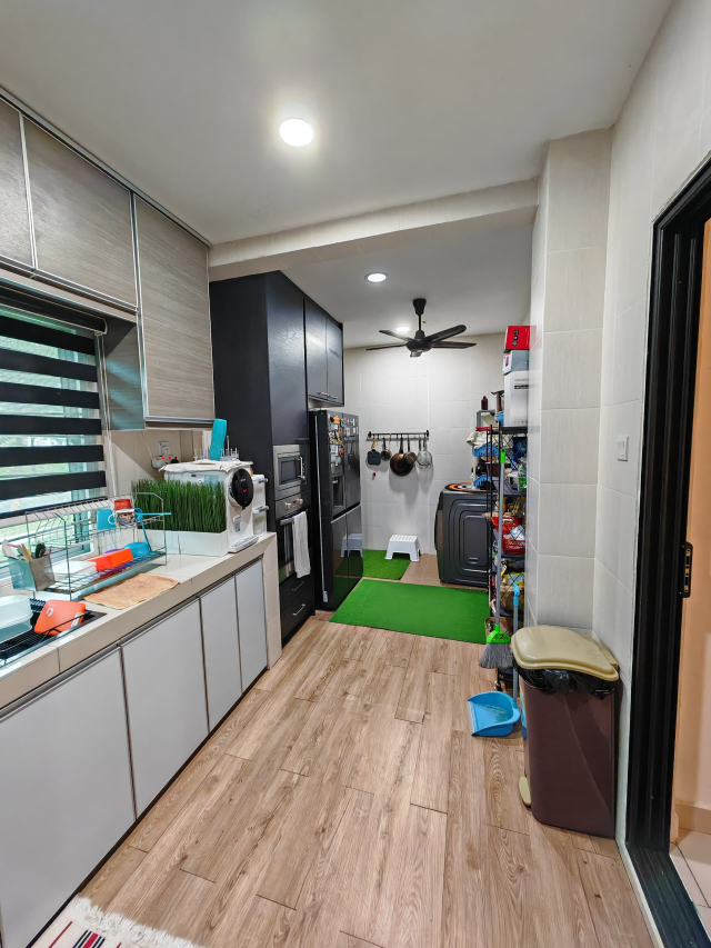 Renovated 3-Storey Taman Aman Permai Sungai Tangka - photo 7