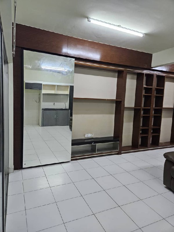 Fully Furnished Domain 1 Neo Cyber - photo 9