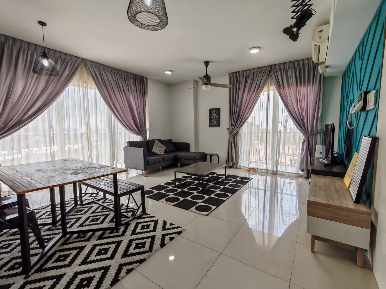 Fully Furnished Big  ...