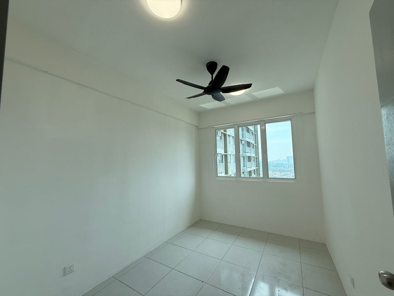 Fairview Residence - SOLD - photo 5