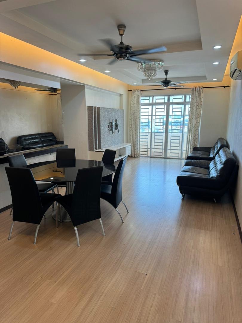 D Piazza Condo ...