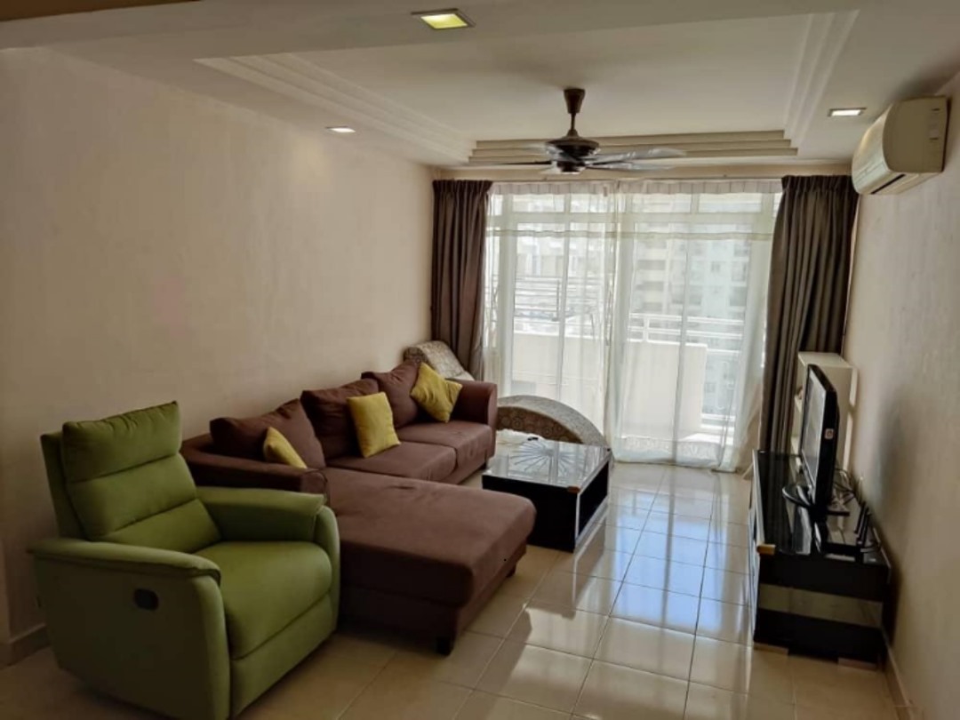 D Piazza Condo ...