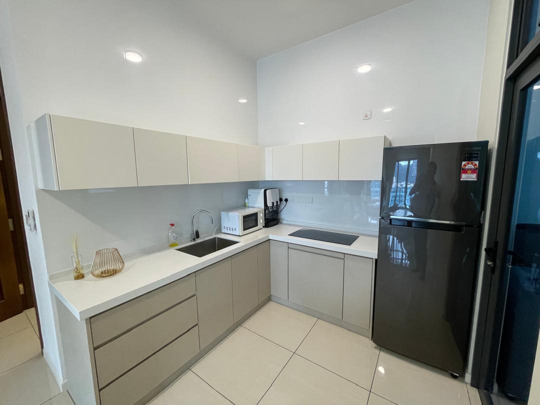 Q2 Queens Waterfront Residence - photo 2