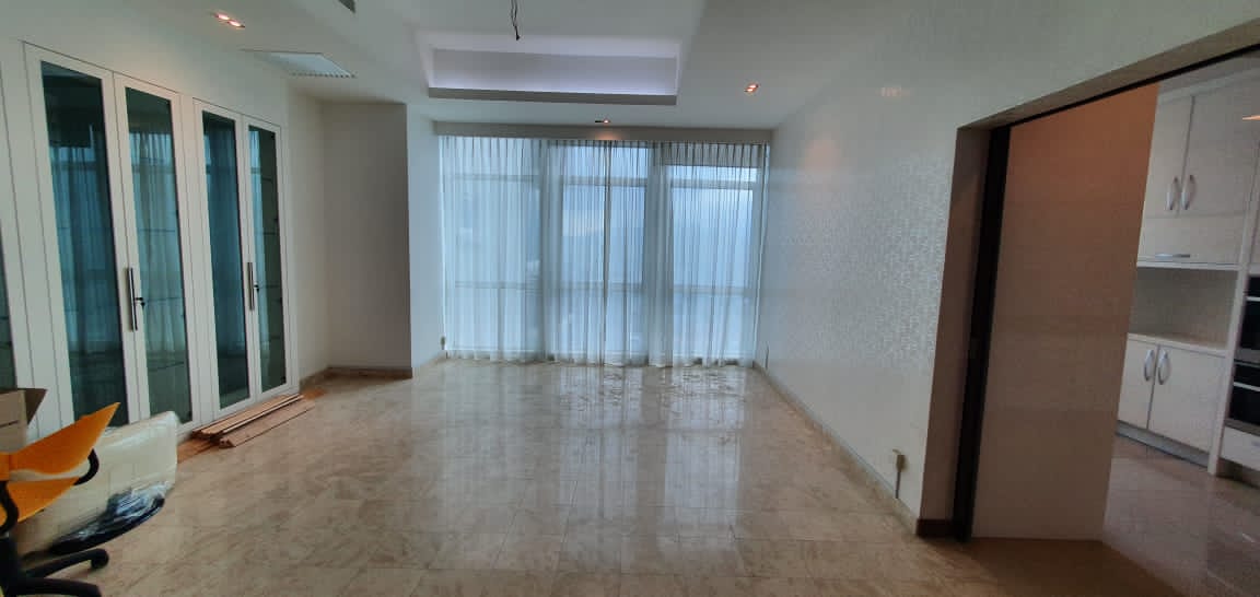 Mayfair Condominum Sea View above 20floor - photo 2