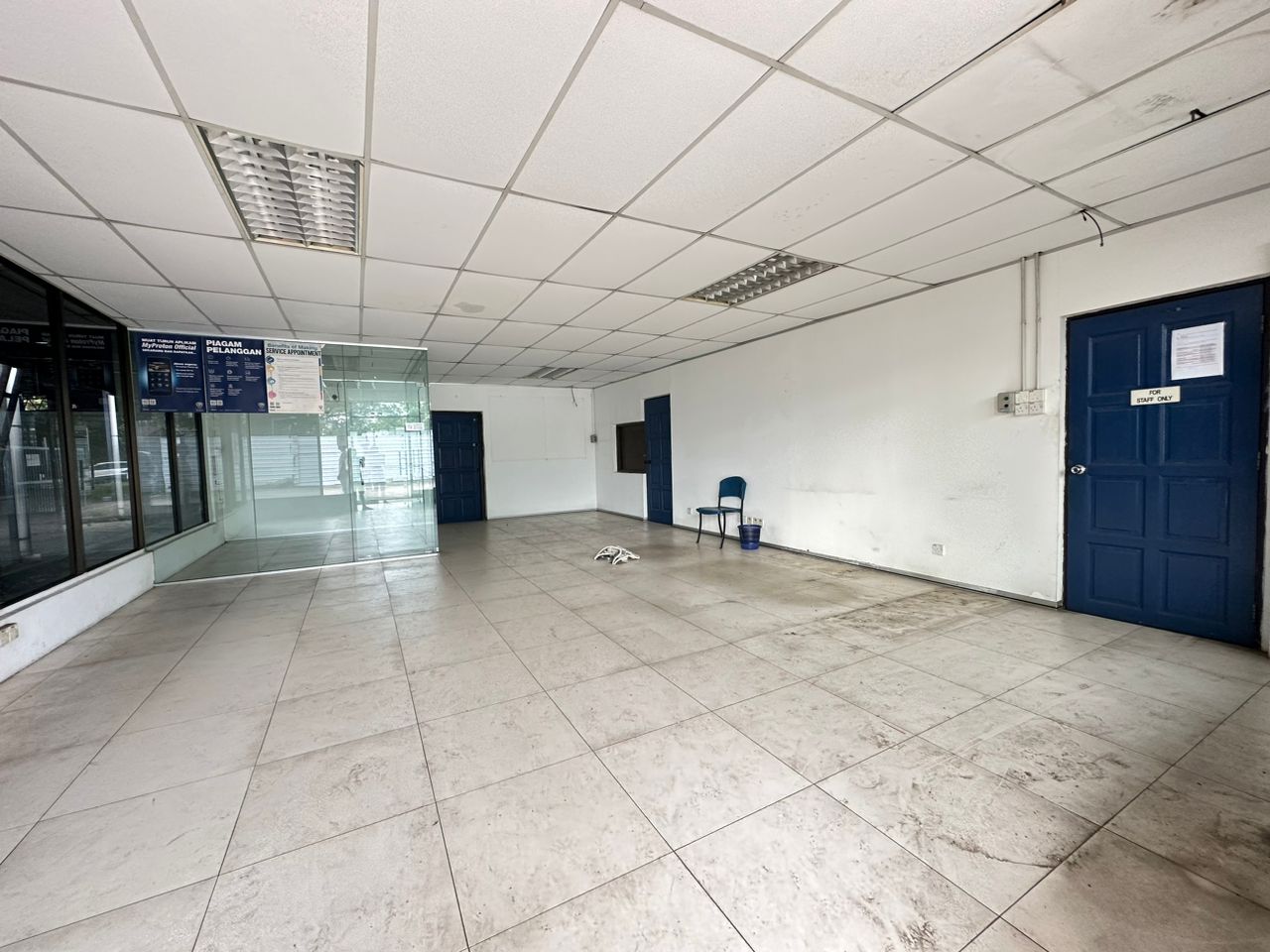 Jalan Chain Ferry 20000sf Warehouse Workshop - photo 6