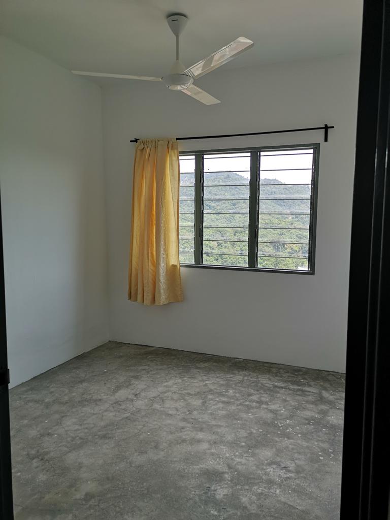 Mercury Apartement Teluk Kumbar 700sf, 3 bed room - photo 7