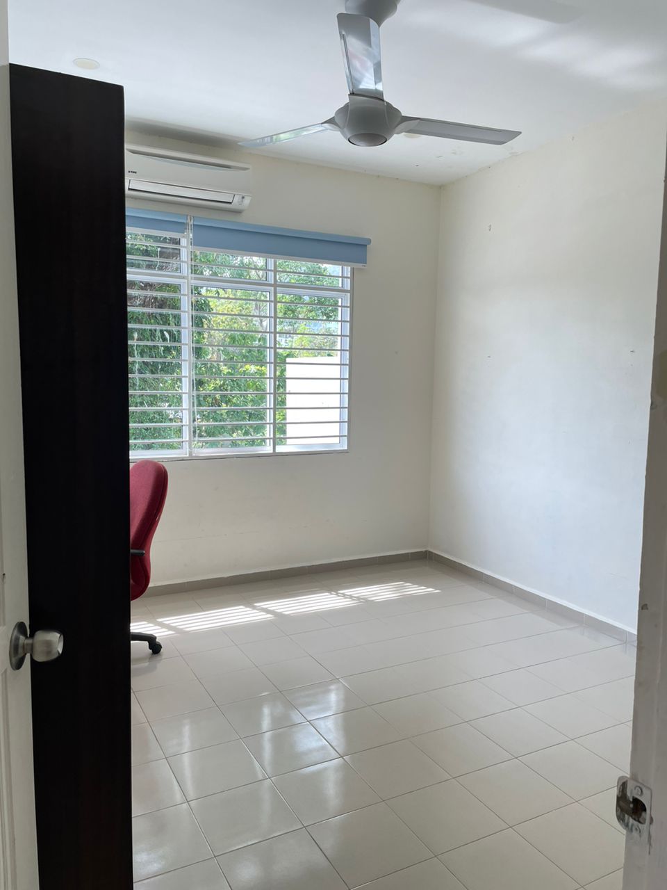2 Storey Semi D Jalan Oldham Tanjung Bunga 4117sf - photo 7