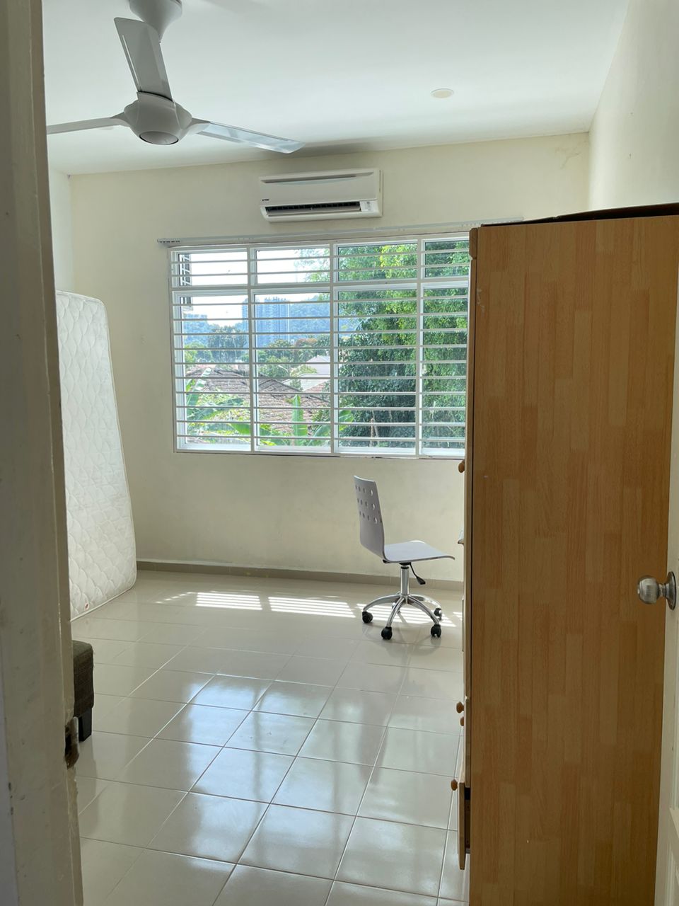 2 Storey Semi D Jalan Oldham Tanjung Bunga 4117sf - photo 10