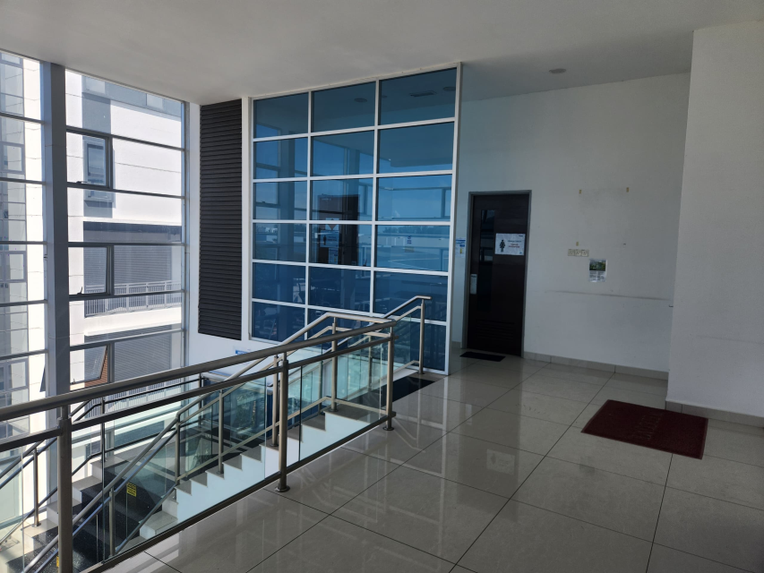 Bayan Lepas Fiz Phase 3 Factory Warehouse - photo 4